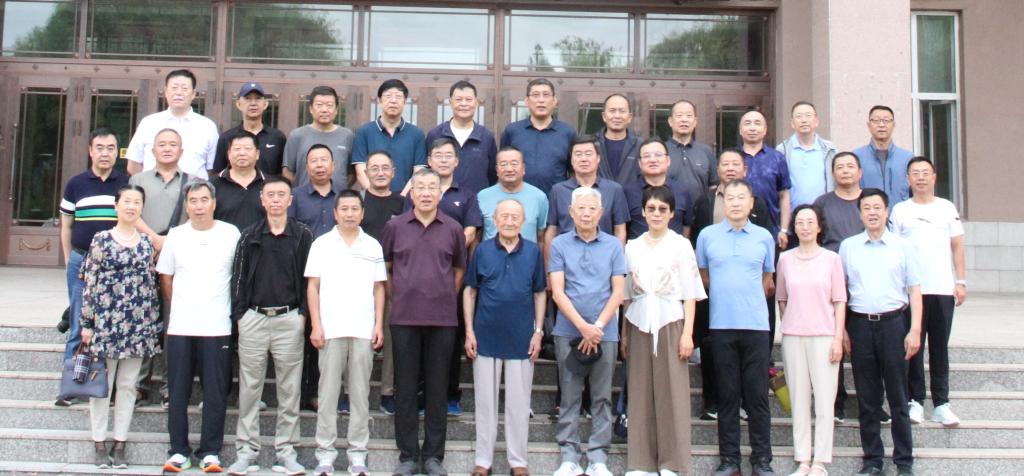 84届物理专科班校友返校